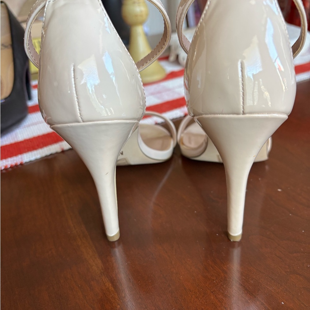 Women’s size 9 Nude Heels, Brand Mix No.6